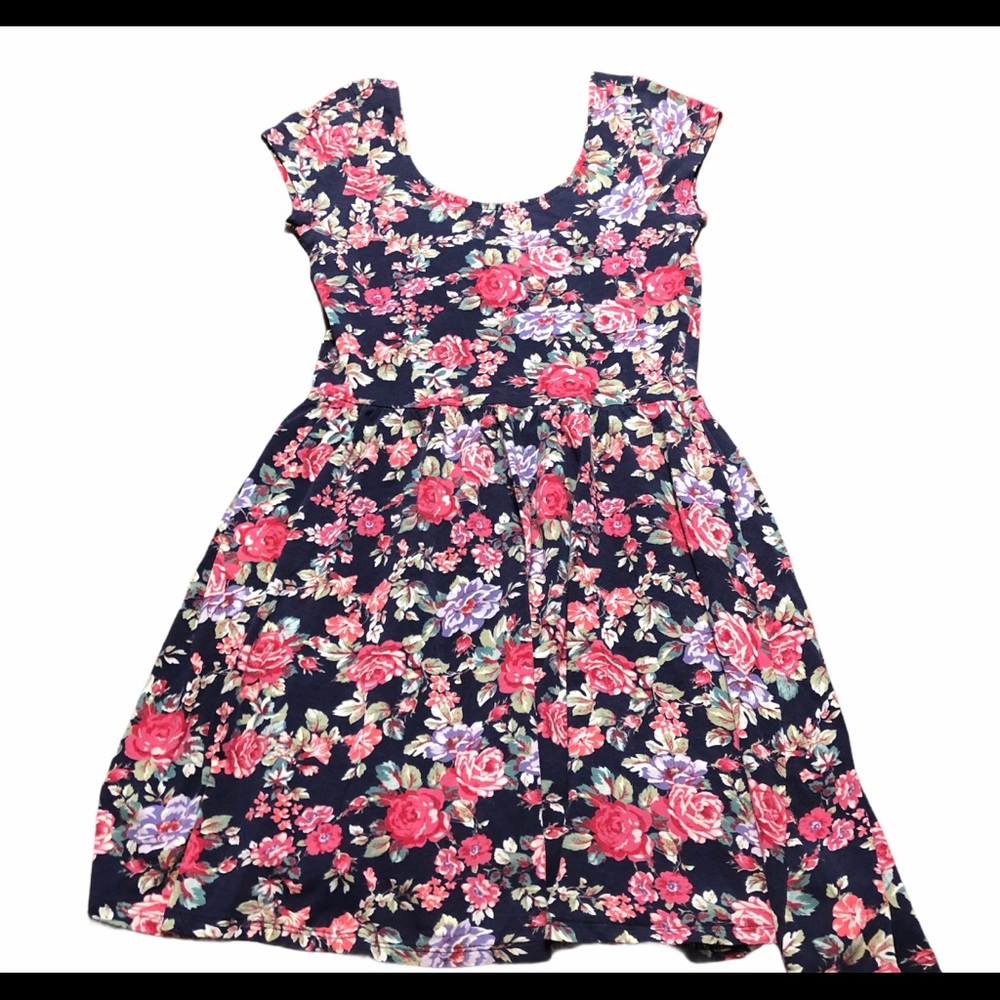 Forever 21 Fit and Flare Floral Swing Dress Small